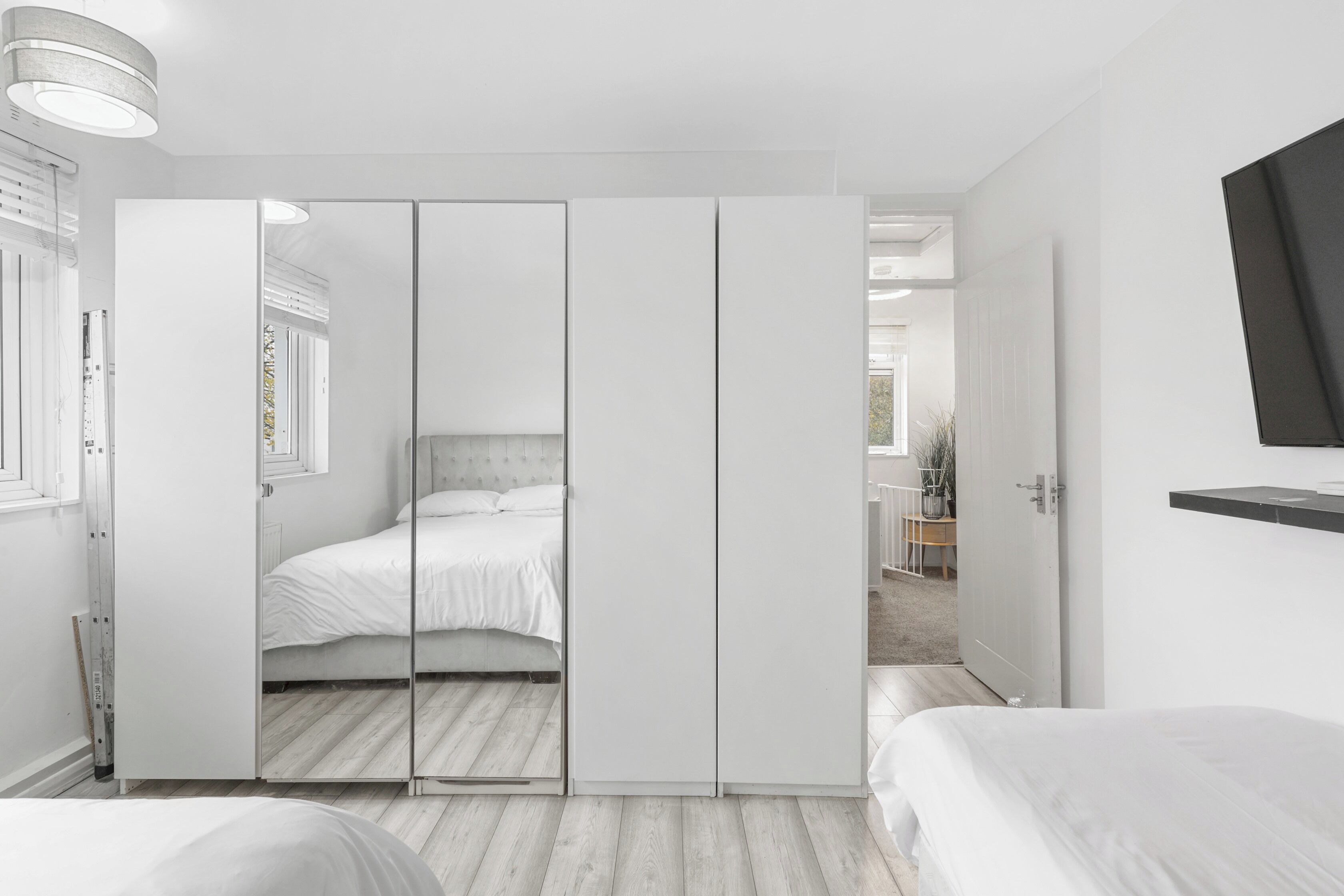 3 bedrooms, iron/ironing board, free WiFi, bed sheets