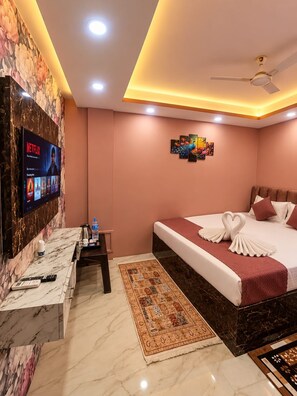 Room - Trinetra Homestay (Varanasi)