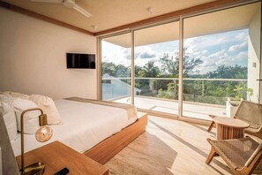 Bureau, fer et planche à repasser, Wi-Fi, draps fournis