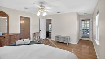 2 soverom, strykejern/-brett, wi-fi (inkludert) og sengetøy