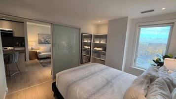 1 chambre, fer et planche Ă repasser, Wi-Fi, draps fournis