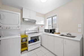 Microwave, oven, stovetop, coffee/tea maker