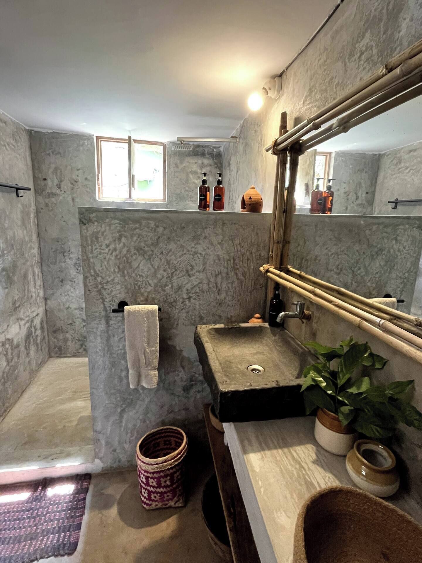 Shower, towels, soap, toilet paper