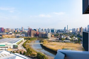 Property grounds - Luxury Apt Near Canary Wharf (Greater London)