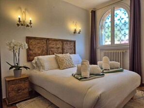 5 bedrooms, in-room safe, iron/ironing board, free WiFi - Private Provençal villa Cannes - pool, 5 BR (15) (Le Cannet)