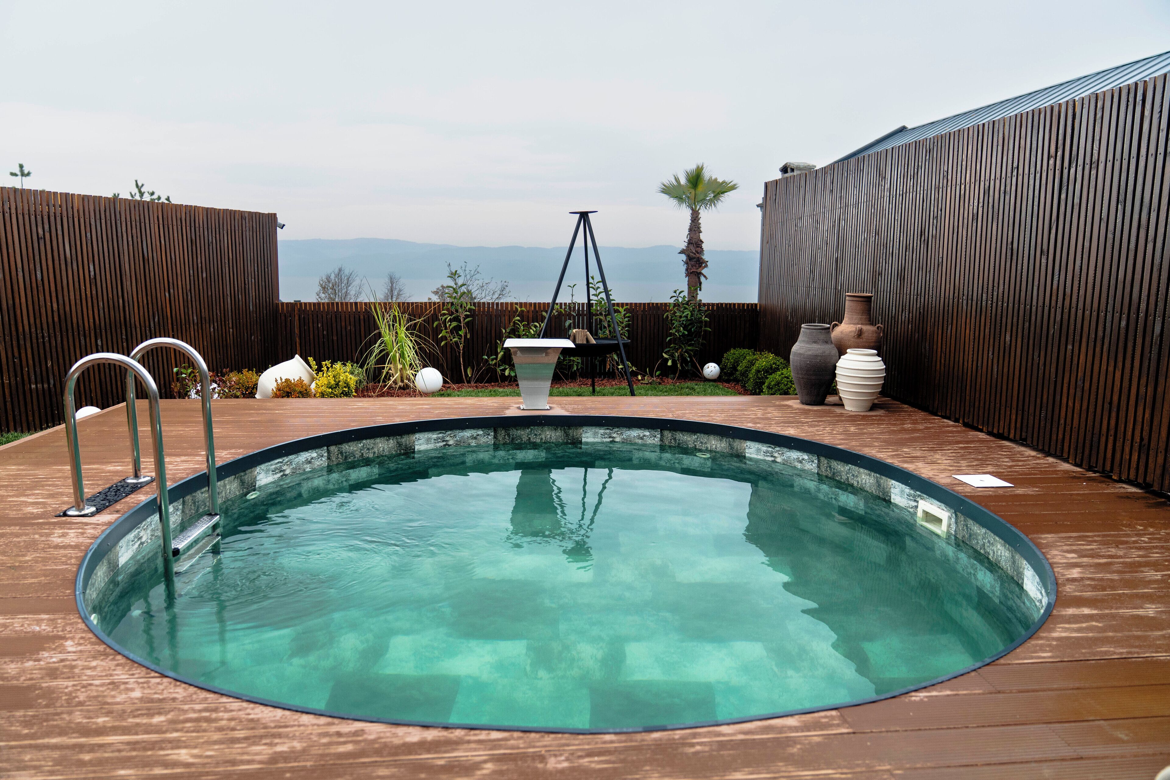 Villa Supérieure, vue lac | Piscine | Piscine extérieure