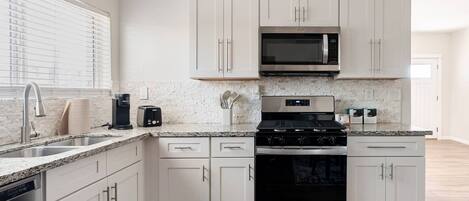 微波爐、焗爐、爐具、洗碗機