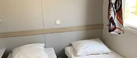 2 bedrooms, in-room safe