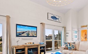Smart TV - Boater’s Paradise! Newly decorated canal home with new boat dock. (Ocean Isle Beach)