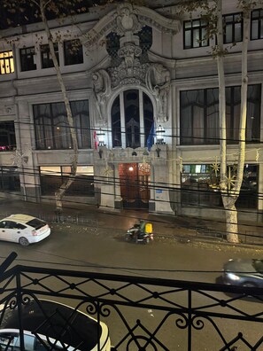 Front of property - Lucky Hostel (Tbilisi)