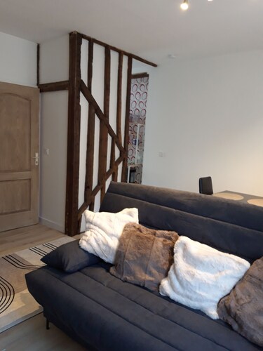 TINCHEBRAY STUDIO CENTRE VILLE