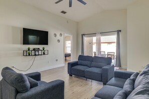 TV - 10 Mi to Animal Kingdom: Clermont Home w/ Pool! (Clermont)