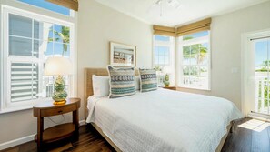 2 bedrooms, iron/ironing board, free WiFi, bed sheets - Waterfront 2BR Home w/ Dock + Golf Cart, Open Water Views in Venture Out (Cudjoe Key)