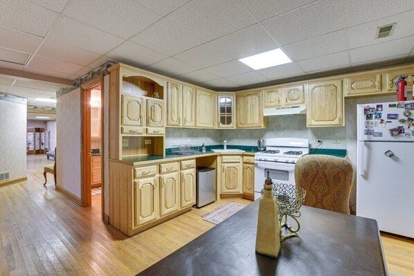 Private kitchen