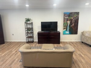 Living area - Cozy Casita - BEST LOCATION in TUCSON (Tucson)