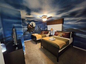 3 bedrooms, iron/ironing board, travel cot, free WiFi - Spacious 3 BD, 3 BA ,townhome in lovely Kissimmee with AC, 12 minutes Disney. (Kissimmee)