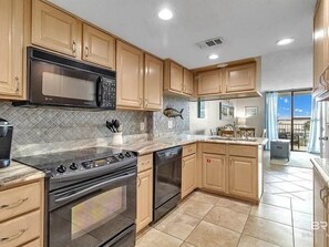 Fridge, microwave, oven, stovetop - Newly listed!  Beach, pool, hot tub, fishing, tennis, sunsets, and more! (Gulf Shores)