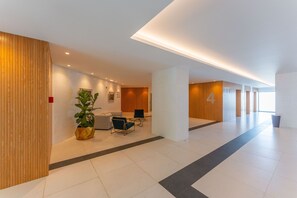 Interior - FLH Ocean View Escape at Acqua Residences (Funchal)