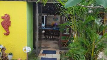 Desayuno buffet incluido todos los días