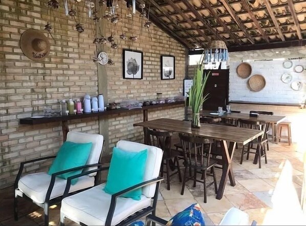 Desayuno buffet incluido todos los días