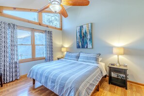 2 chambres, bureau, fer et planche à repasser, Wi-Fi gratuit