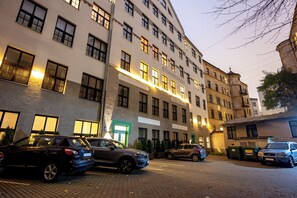 Exterior - Spacious & Quiet Apt with Terrace 1-BR, Riga Centre (Rīga)