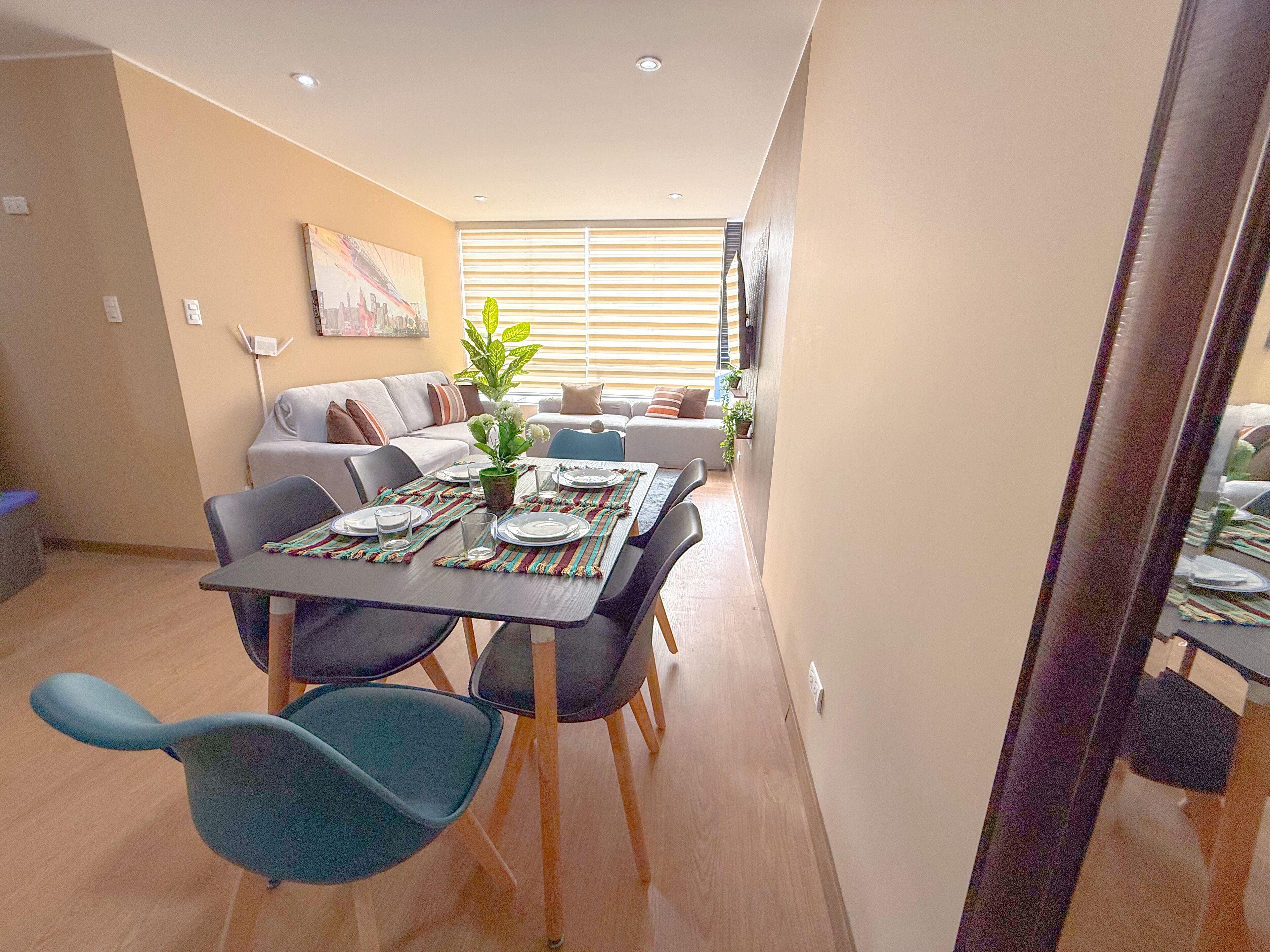 Comfort Apartment, Balcony, City View | Dining room