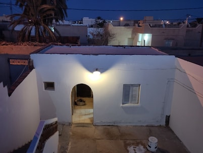 Traditional Family Home - Live Like a Local in Douz