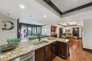 Interior - Three-Bedroom · 2 Bath · Kids Den ·  Sleeps 7 (Truckee)