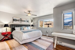 3 bedrooms, WiFi, bed sheets - Updated Vail Beauty -Views, Luxury, Pets & Location (Vail)