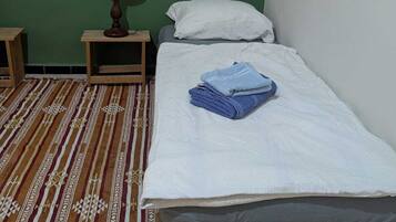 2 makuuhuonetta, vuodevaatteet