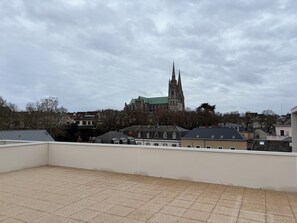 Exterior - Harvey Chartres — Résidence lifestyle 4★, Restaurant, Bien-Être, Sport & Déconnexion (Chartres)