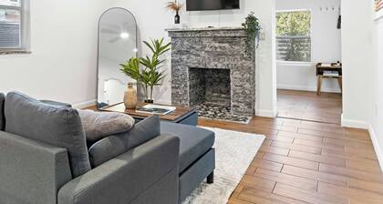 Stylish 2BR/2BA Miami Home near Wynwood