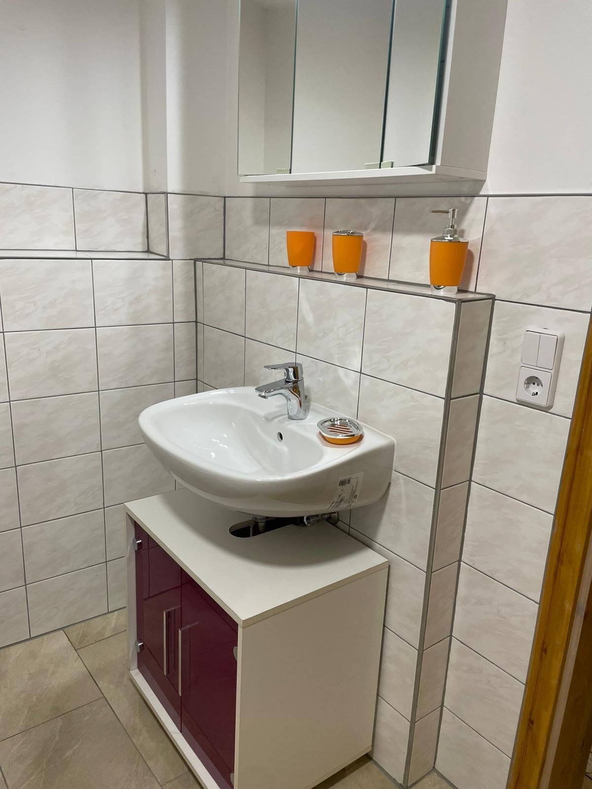 Shower, towels, soap, toilet paper