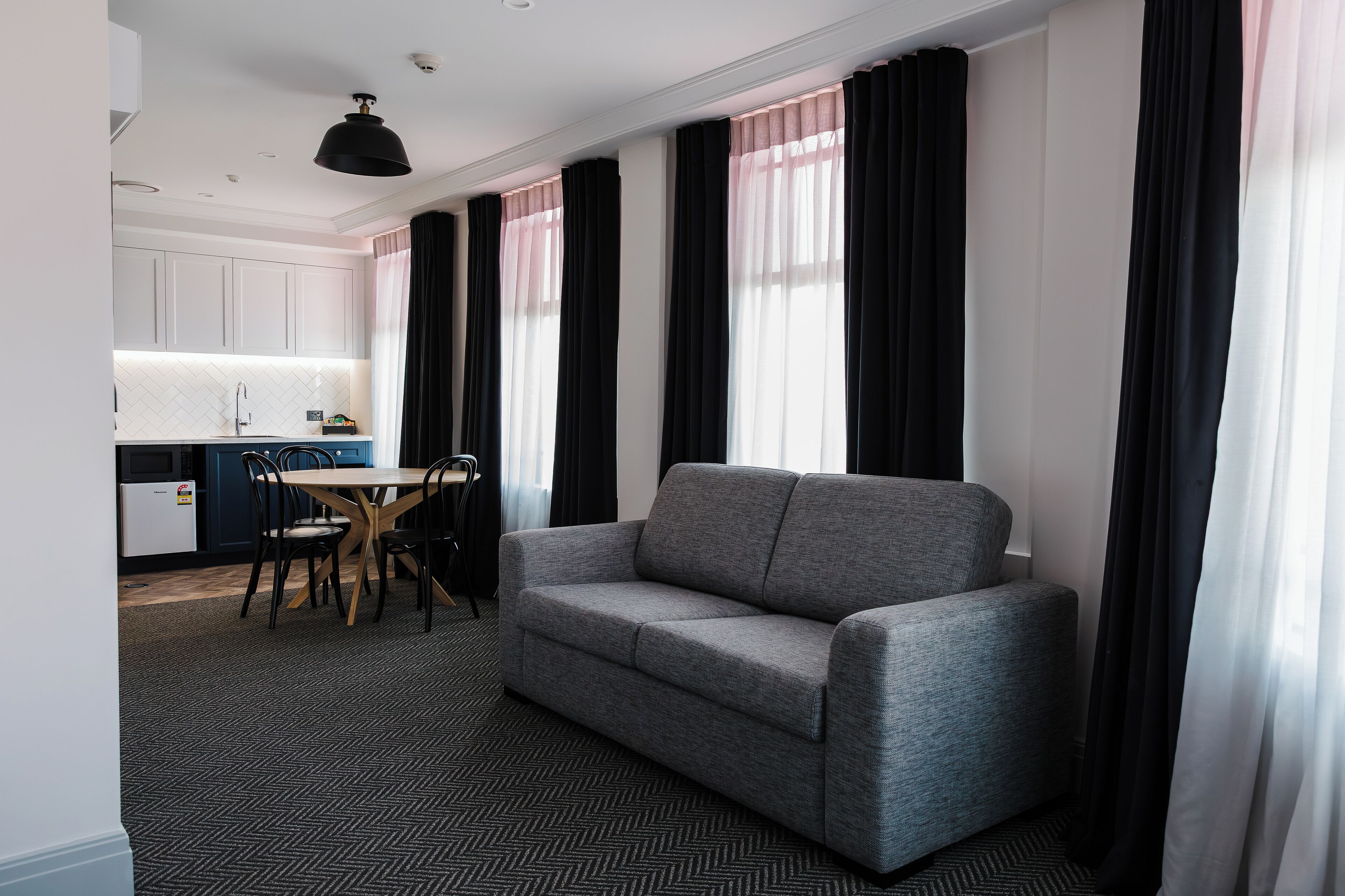 Superior Suite, 1 King Bed with Sofa bed | Soundproofing, iron/ironing board, free WiFi