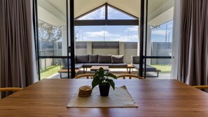 Interior - Casa Al Mare - Beautifully renovated and centrally located (Busselton)