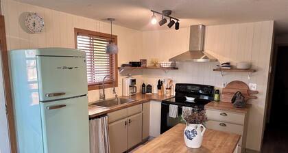 Lake Town Beach Bungalow