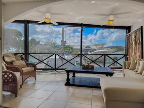 Interior - Villa Mali in Jolly Harbour (Saint John's)