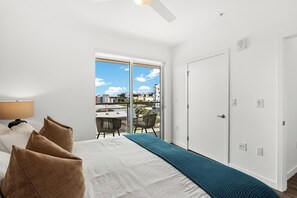 2 bedrooms, iron/ironing board, travel crib, free WiFi