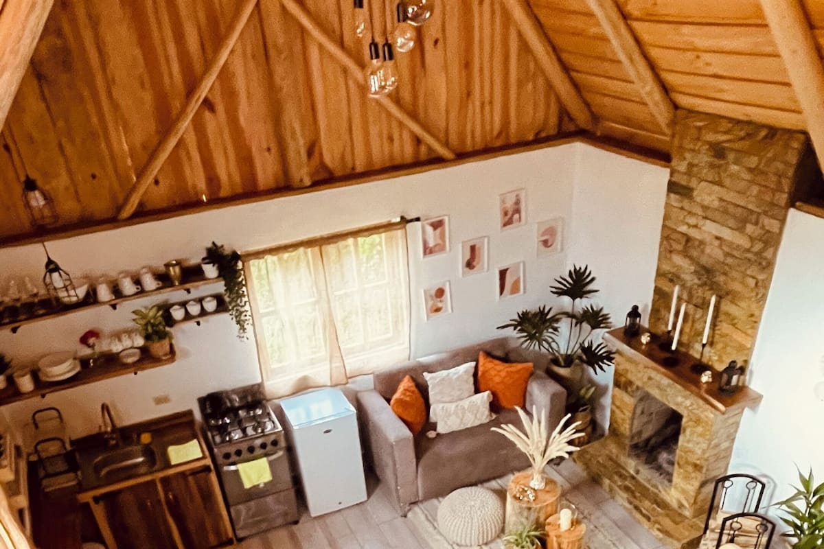 Cabaña familiar, vista al jardín | Área de sala de estar