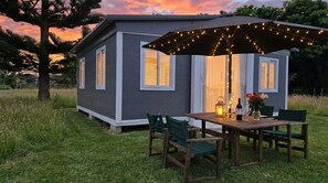 Outdoor dining - Ata Marino Country Cabin | Beaches & Cape Reinga (Pukenui)