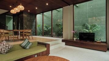 Suite Royale, vue jardin | Salle de séjour