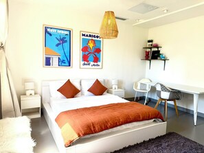 2 chambres, fer et planche à repasser, Wi-Fi, draps fournis