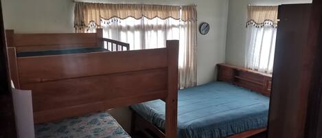 8 slaapkamers, internet