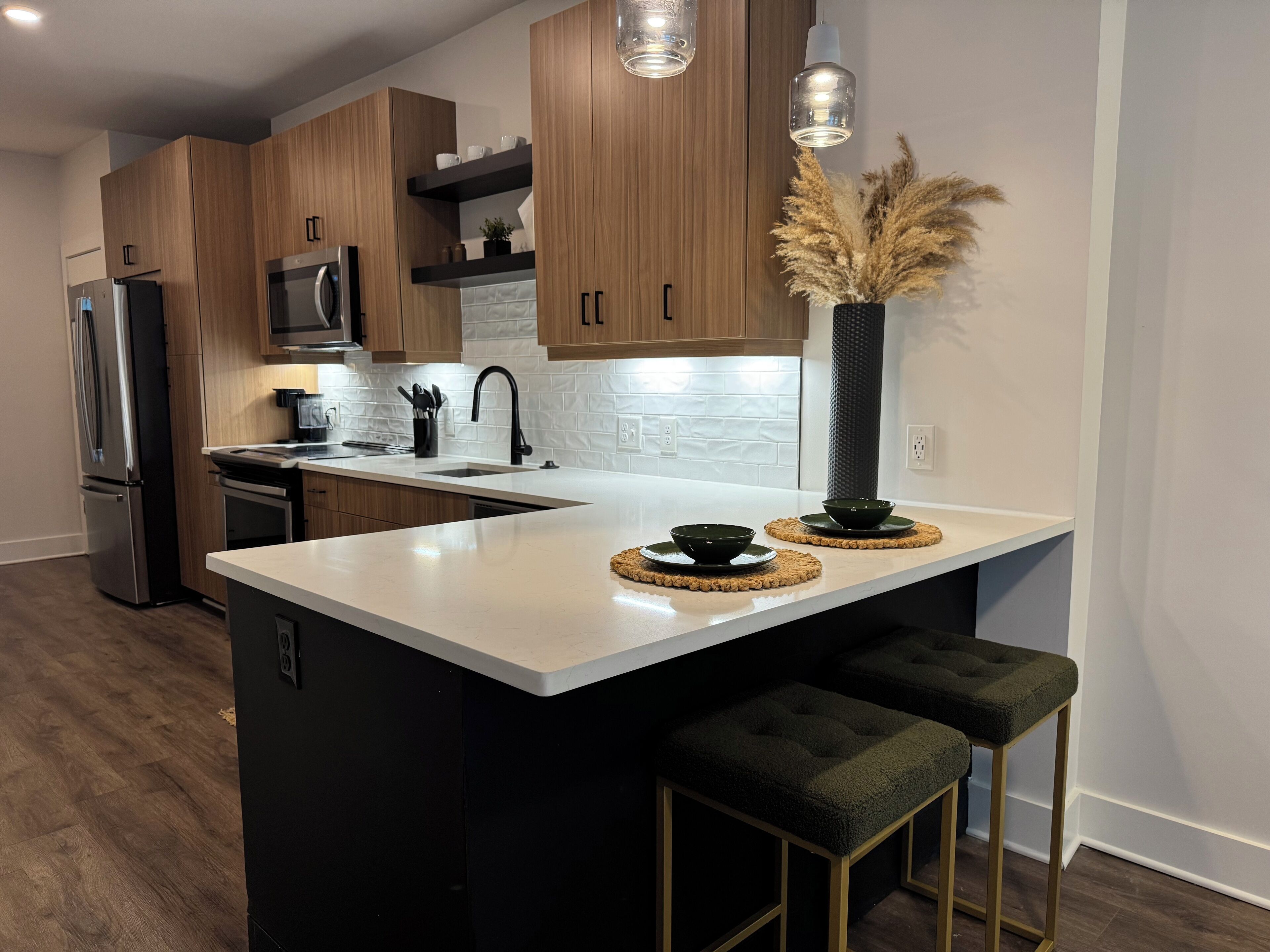 Mikrowelle, Ofen, Herdplatte, Geschirrspüler