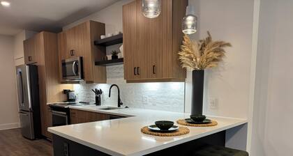 Luxury Urban Retreat Interlock Atlanta ARLO Stays