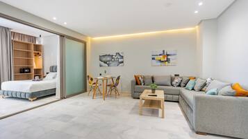 Family Studio | Living area | 42-inch LED TV with satellite channels