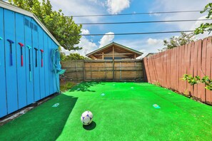 المنطقة المحيطة بالمنشأة