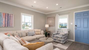 Smart TV, table football