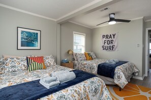 5 chambres, lit parapluie, Wi-Fi gratuit, draps fournis